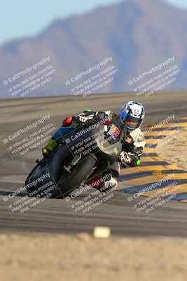 media/Dec-10-2023-SoCal Trackdays (Sun) [[0ce70f5433]]/Turn 12 (2pm)/